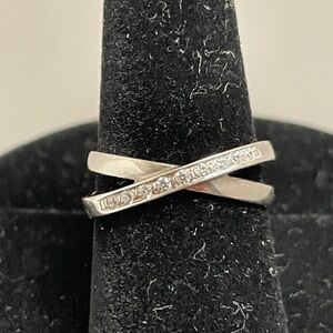 Elegant Silver Cubic Zirconia Crossover Ring Size 9
